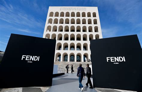 fendi fabrique in itallie|fendi impianto.